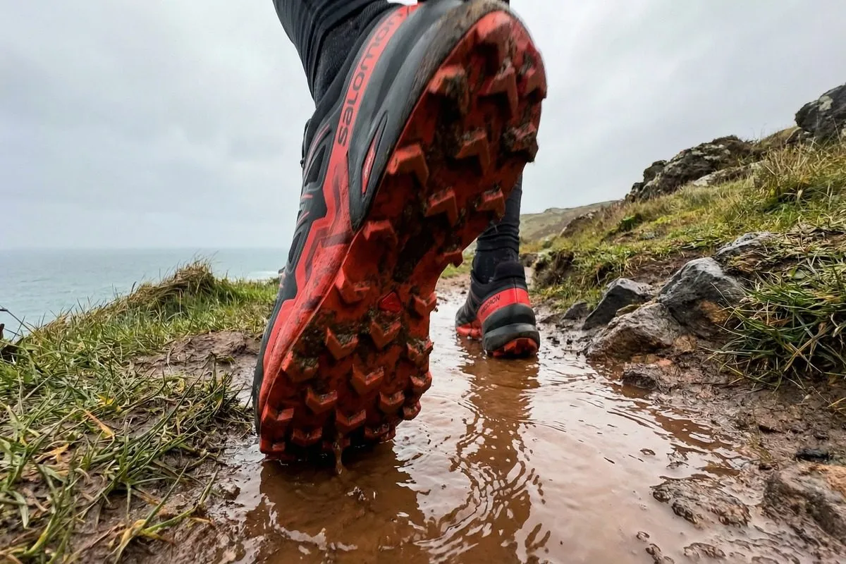 Salomon Speedcross 6 running Cornish coast path in wet winter conditions